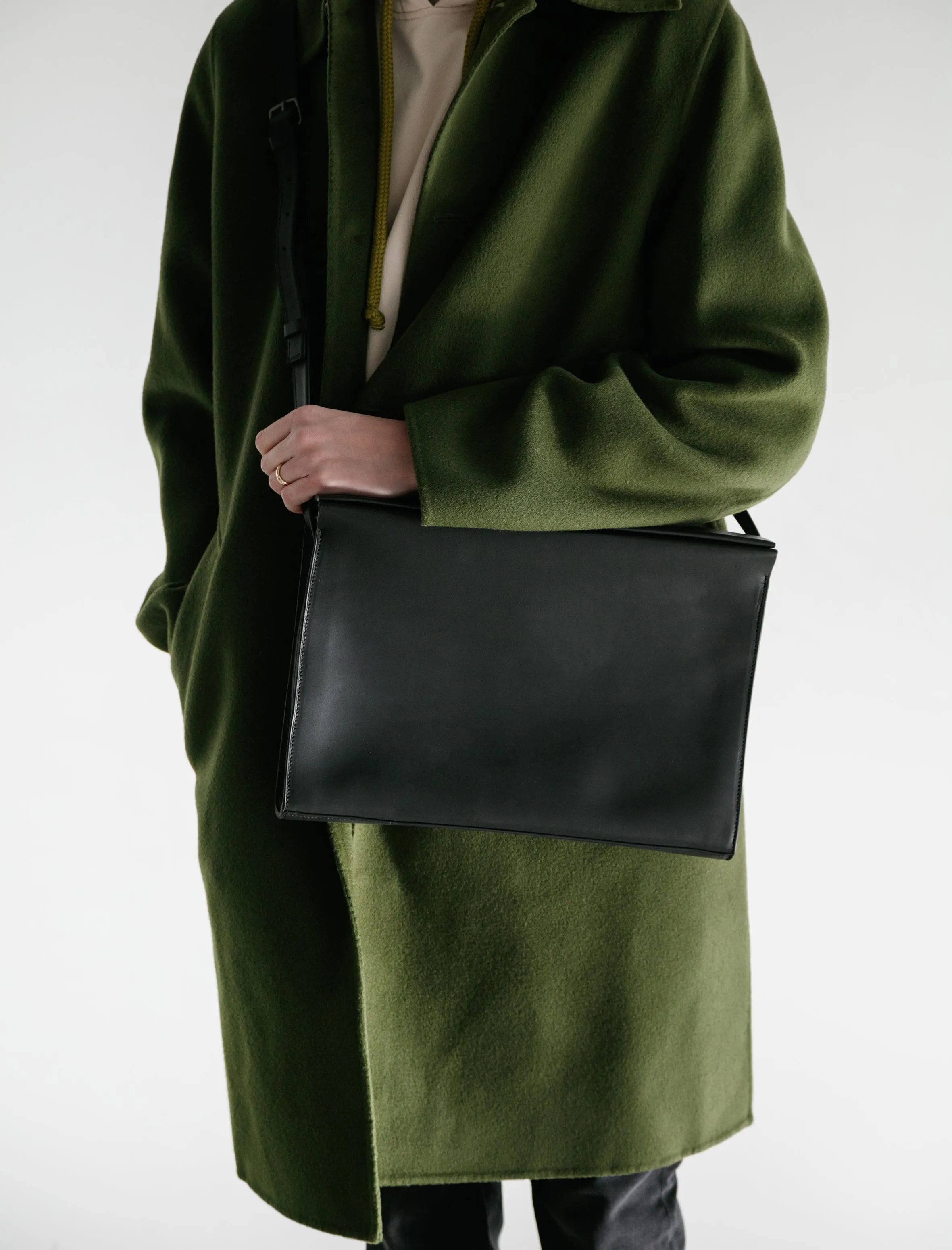 Black Double Calfskin Hitchcock Messenger Bag 987