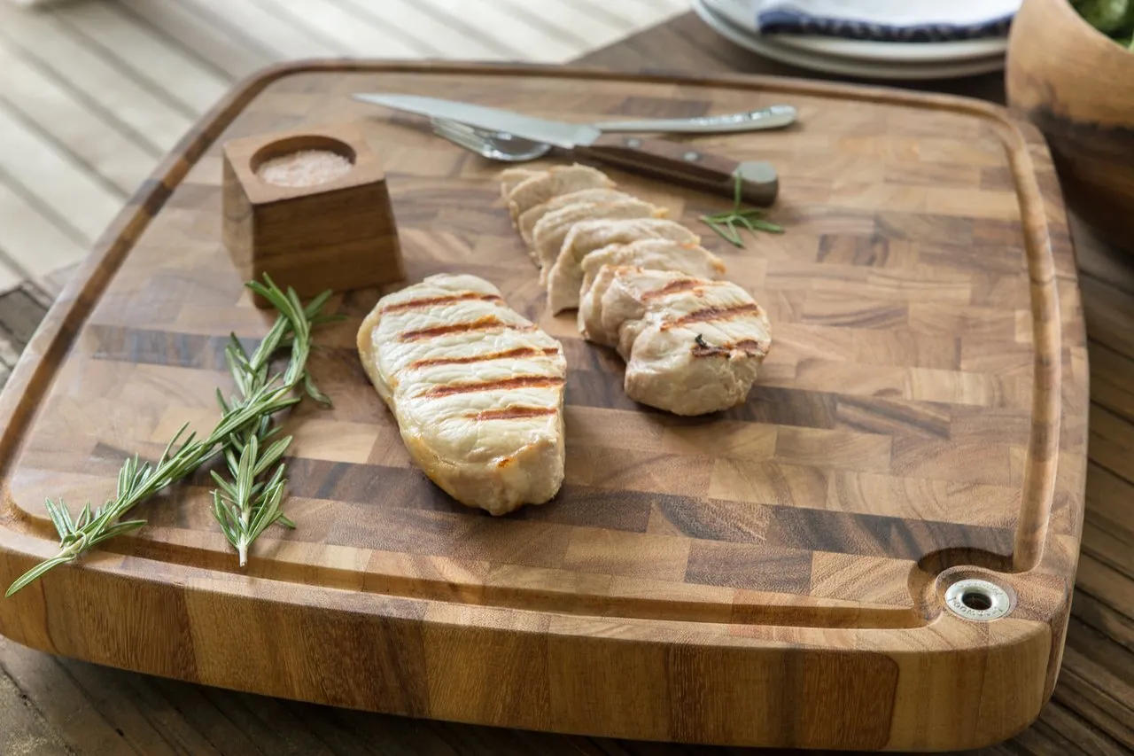 Ironwood Carolina Chopping Board 28104