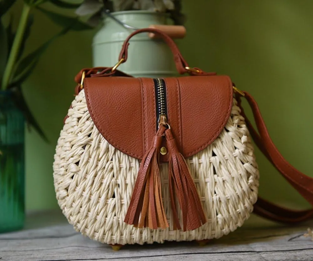 TONWHAR Retro Beach Bag with Tassels Hand-woven Straw Purse